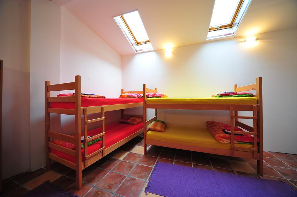 Hostel Bed N Beer ベオグラード 部屋 写真